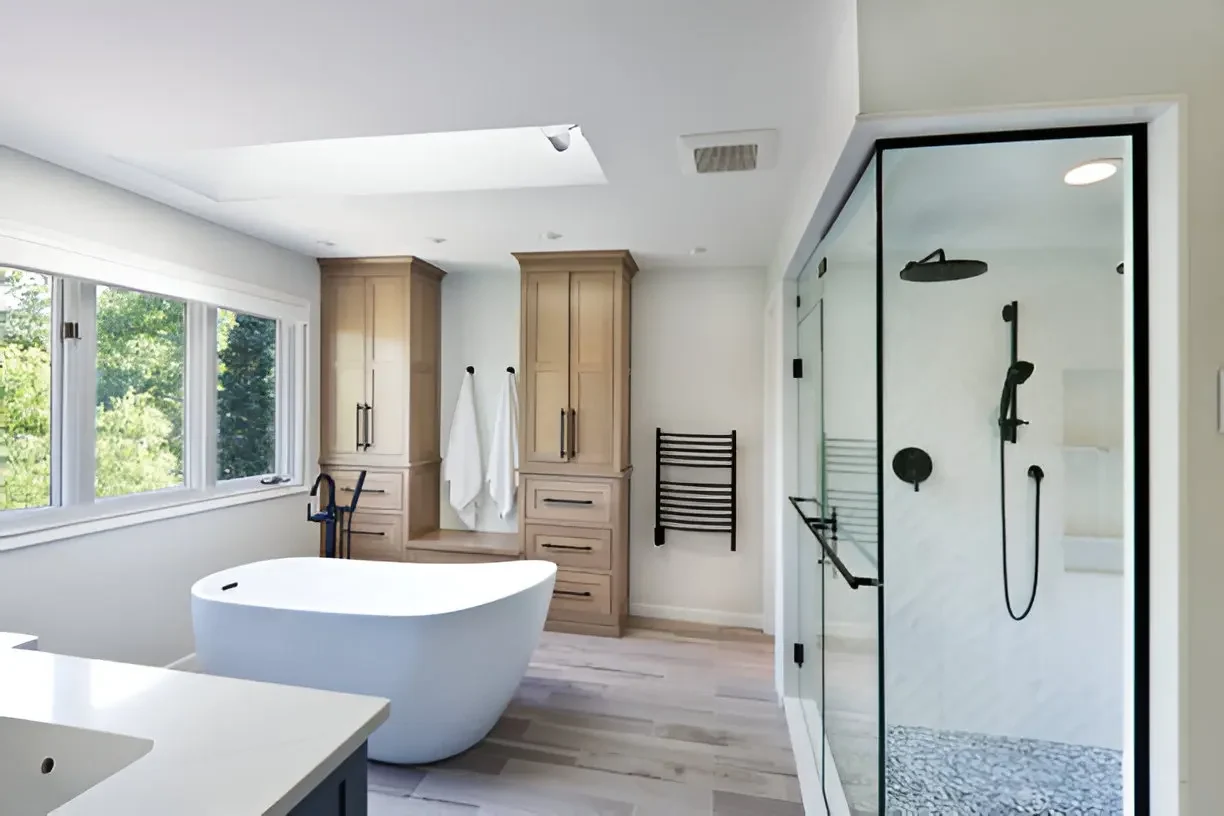 Bathroom Remodeling 1 Modern Bathroom Remodeling with sleek fixtures and stylish finishes